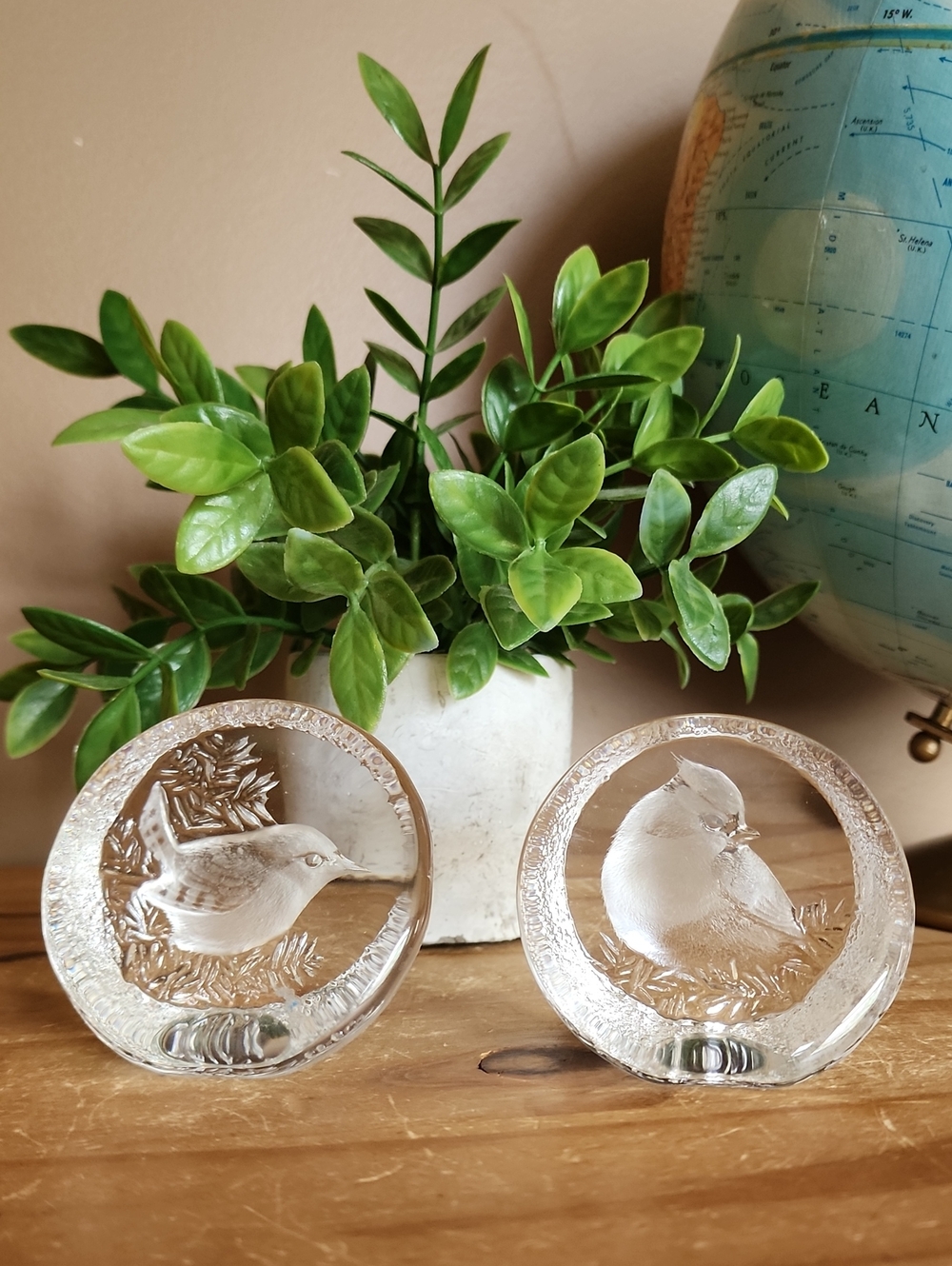 Vintage Mats Jonasson Sweden Signature Collection Bird Paperweights